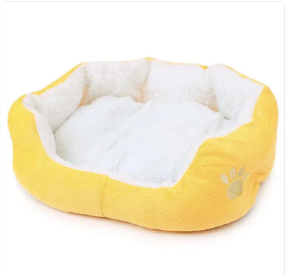 TailWaggers™Lamb Cashmere Kennel